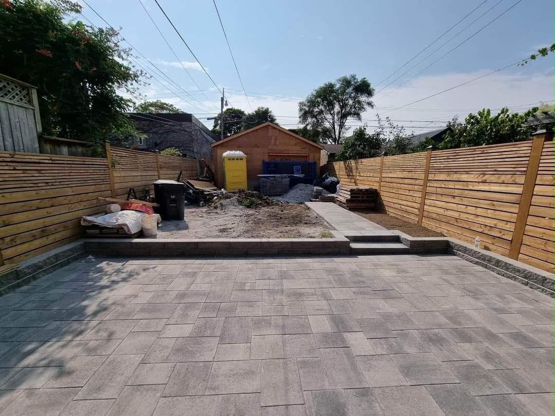 Paver Patio with Horizontal Fence